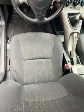 Toyota Auris 2.0 D4D 126 кс. 6 скорости, снимка 14