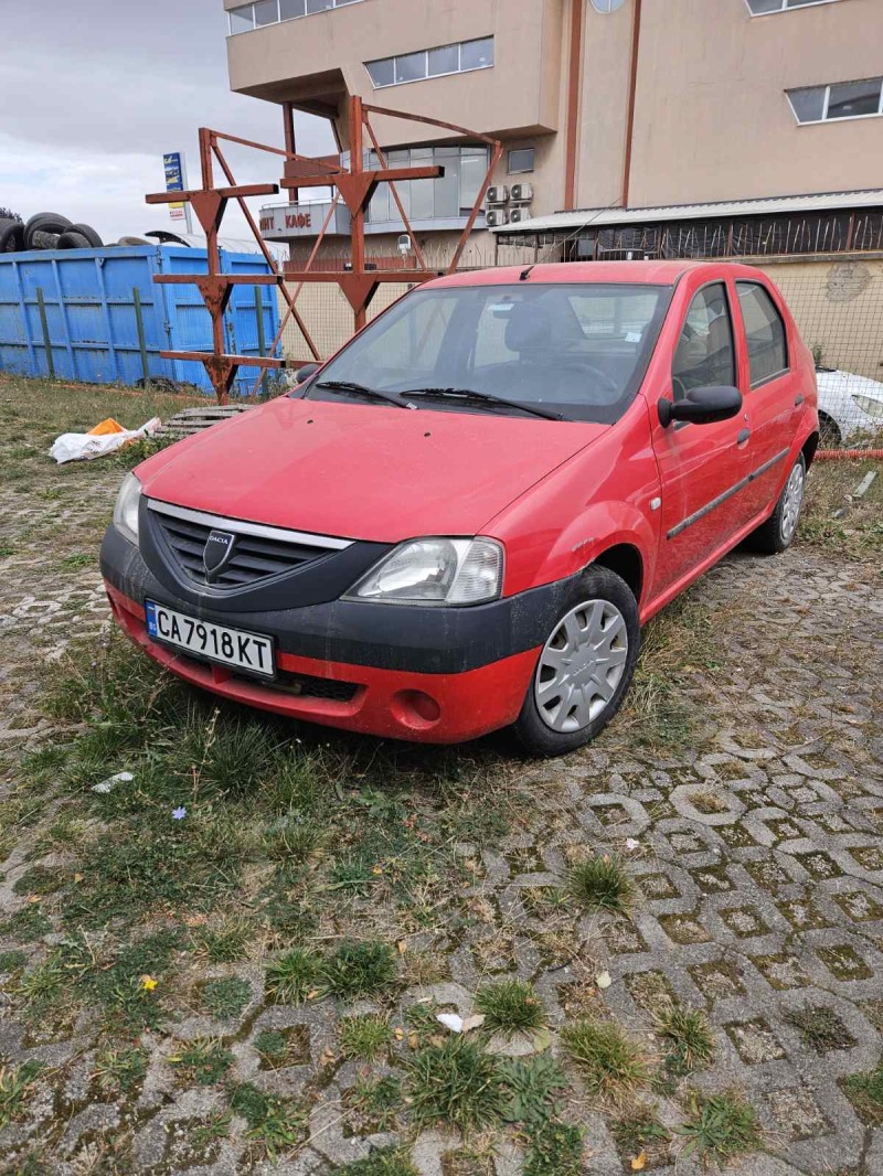 Dacia Logan, снимка 1 - Автомобили и джипове - 45102507