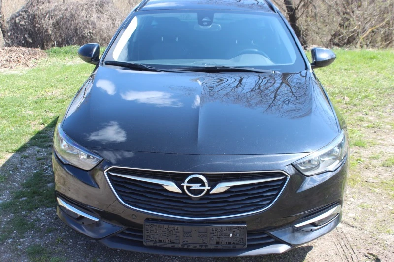 Opel Insignia 1.6cdti 135к.с.АВТОМАТ  Exklusive УНИКАТ  Euro 6, снимка 2 - Автомобили и джипове - 45285809