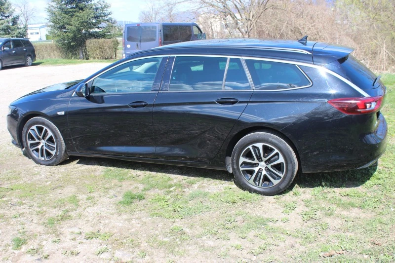 Opel Insignia 1.6cdti 135к.с.АВТОМАТ  Exklusive УНИКАТ  Euro 6, снимка 8 - Автомобили и джипове - 45285809