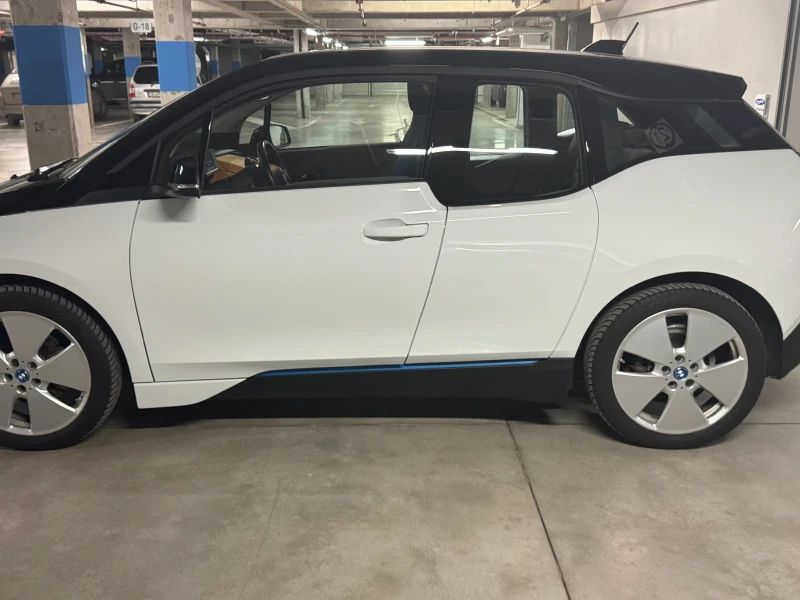 BMW i3 В ГАРАНЦИЯ, снимка 4 - Автомобили и джипове - 48332705