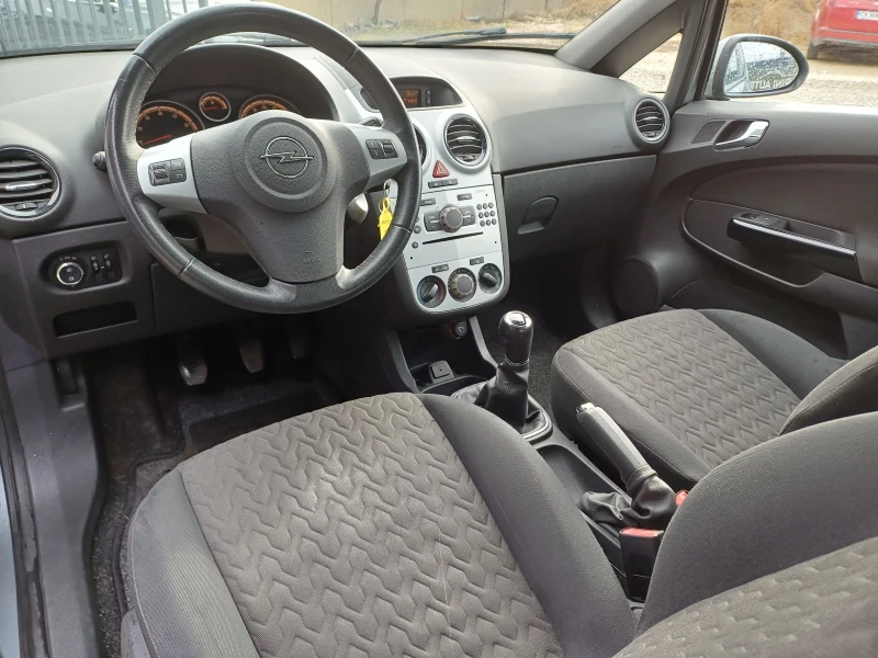 Opel Corsa 1.2i benzin euro5 , снимка 12 - Автомобили и джипове - 48475294