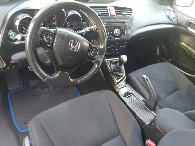 Honda Civic 2.2 I-CDTI , снимка 10 - Автомобили и джипове - 48609856