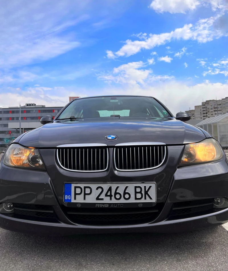 BMW 325 XI, снимка 1 - Автомобили и джипове - 49443386