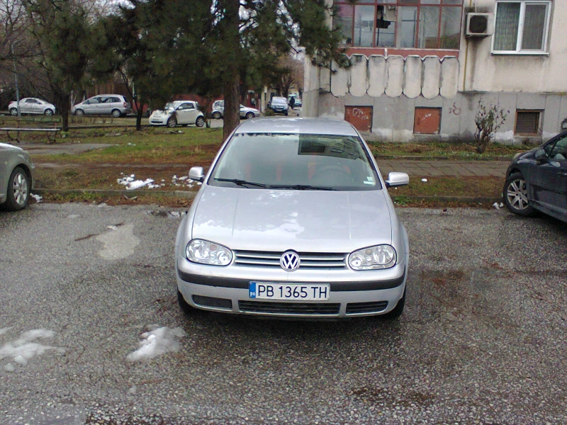 VW Golf 4    КЛИМАТИК , снимка 7 - Автомобили и джипове - 49548654