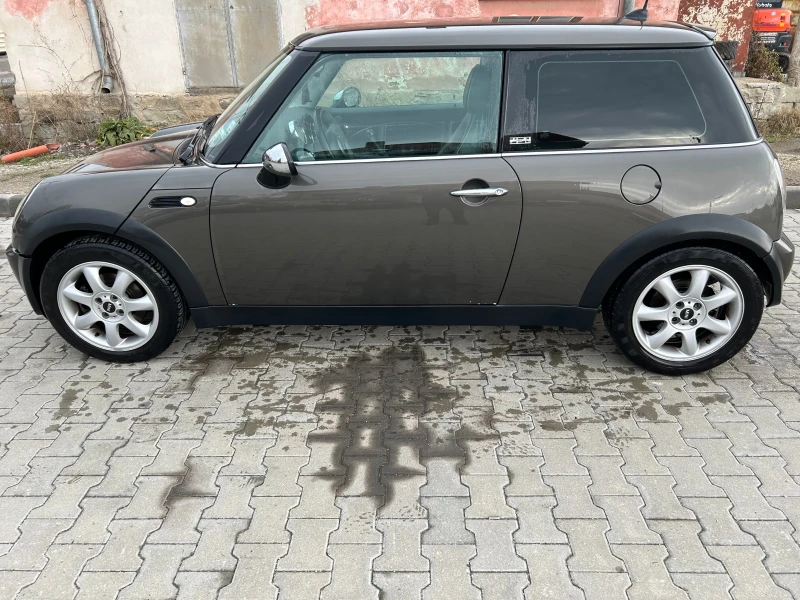 Mini One 1.6I, снимка 4 - Автомобили и джипове - 49749142