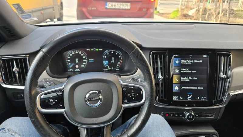 Volvo V90 T5 R-Design, снимка 2 - Автомобили и джипове - 52568040