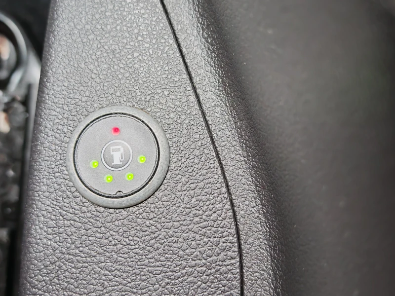 Ford Focus = 1.6= -ГАЗОВА УРЕДБА, снимка 12 - Автомобили и джипове - 52482370