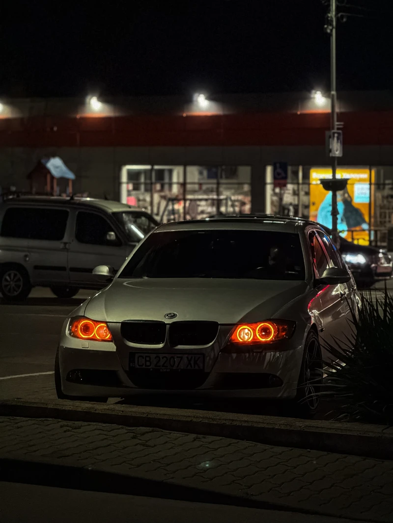 BMW 320, снимка 2 - Автомобили и джипове - 53102076