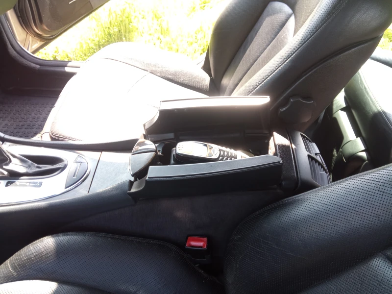 Mercedes-Benz E 320, снимка 7 - Автомобили и джипове - 53494686