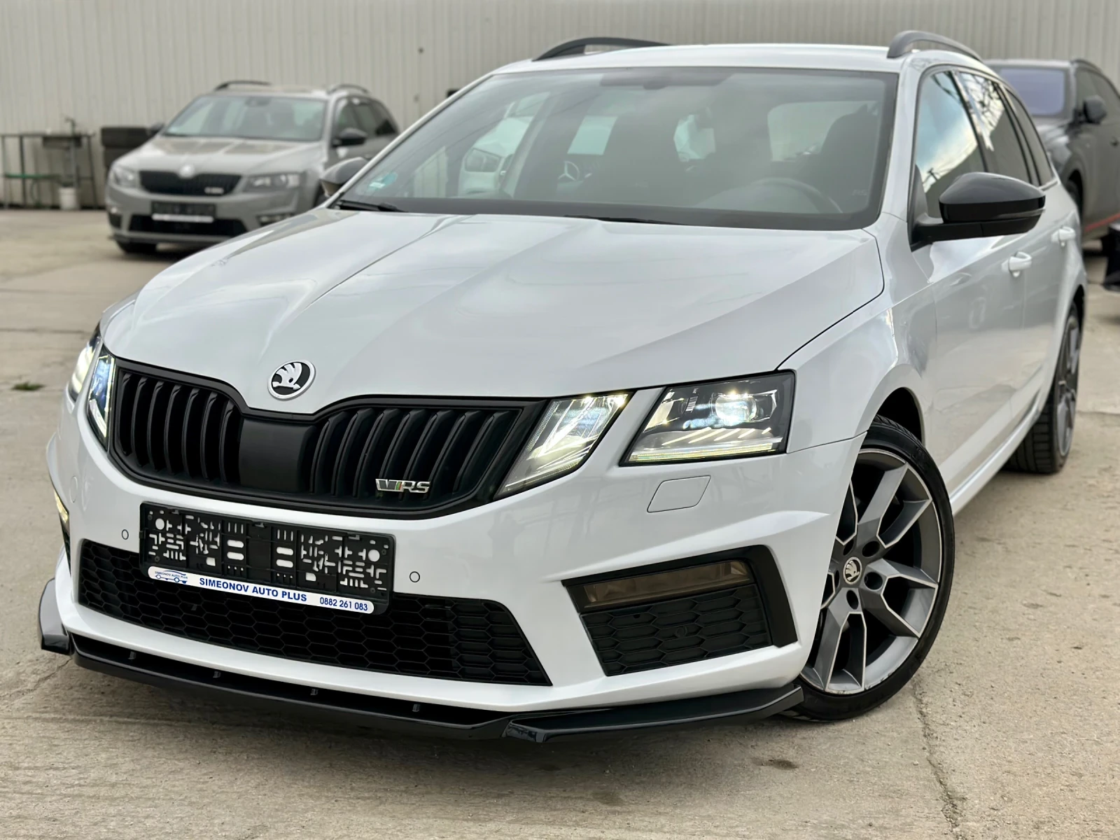 Skoda Octavia VRS 2.0d 4x4 DSG-DIGITAL-DISTRONIC-LANE ASSIST, снимка 1