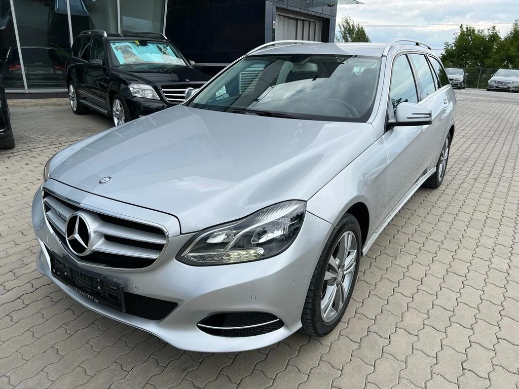 Mercedes-Benz E 250 7м., 4х4, Автомат, Нави, Кожа, Подгрев - изображение 2