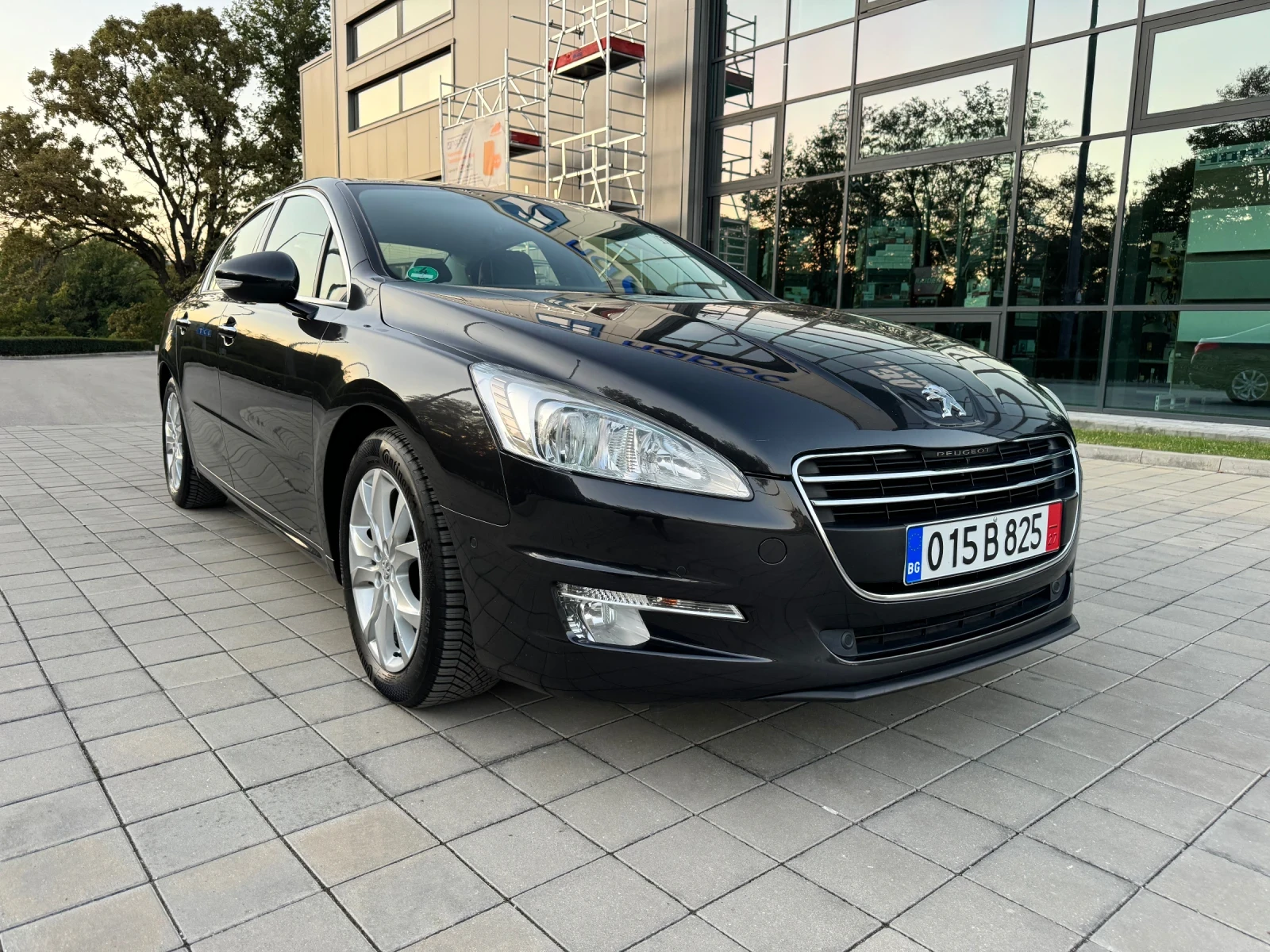 Peugeot 508 Sedan-2.0HDI* Navi* Leder* Automatic* Full option* - изображение 3