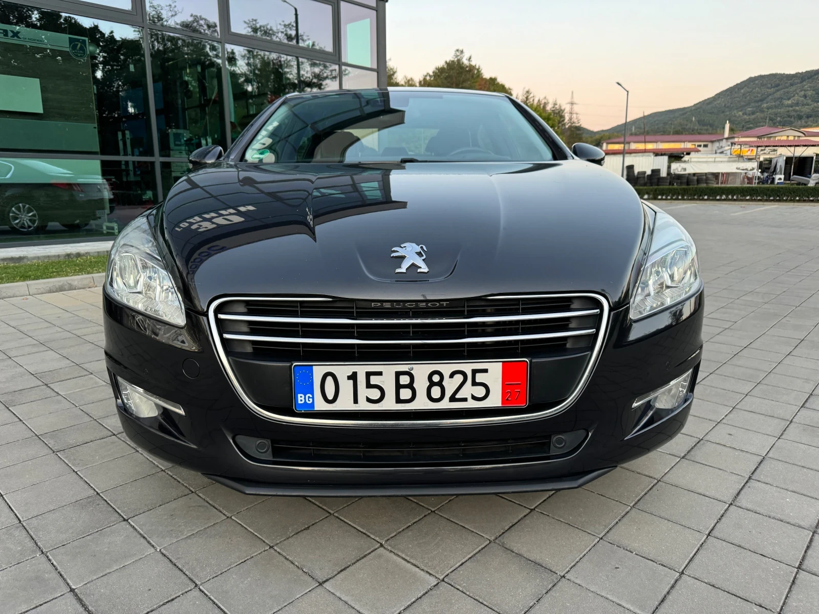 Peugeot 508 Sedan-2.0HDI* Navi* Leder* Automatic* Full option* - изображение 2