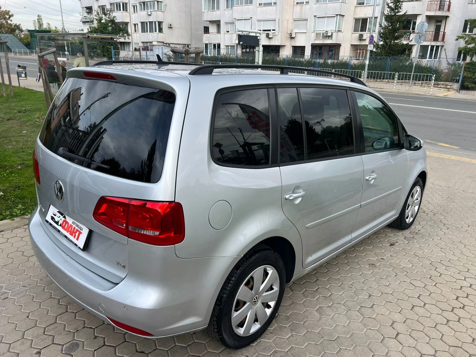 VW Touran 1.6TDi/AVTOMAT/7 MECTEH ! ! !  - изображение 5