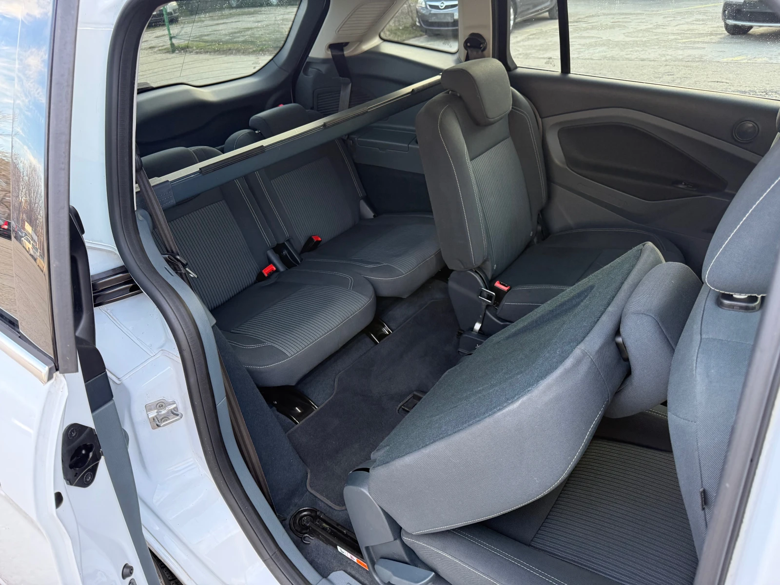 Ford C-max Grand 1.6 Ekoboost 6* 1 места | Mobile.bg — изображение 14