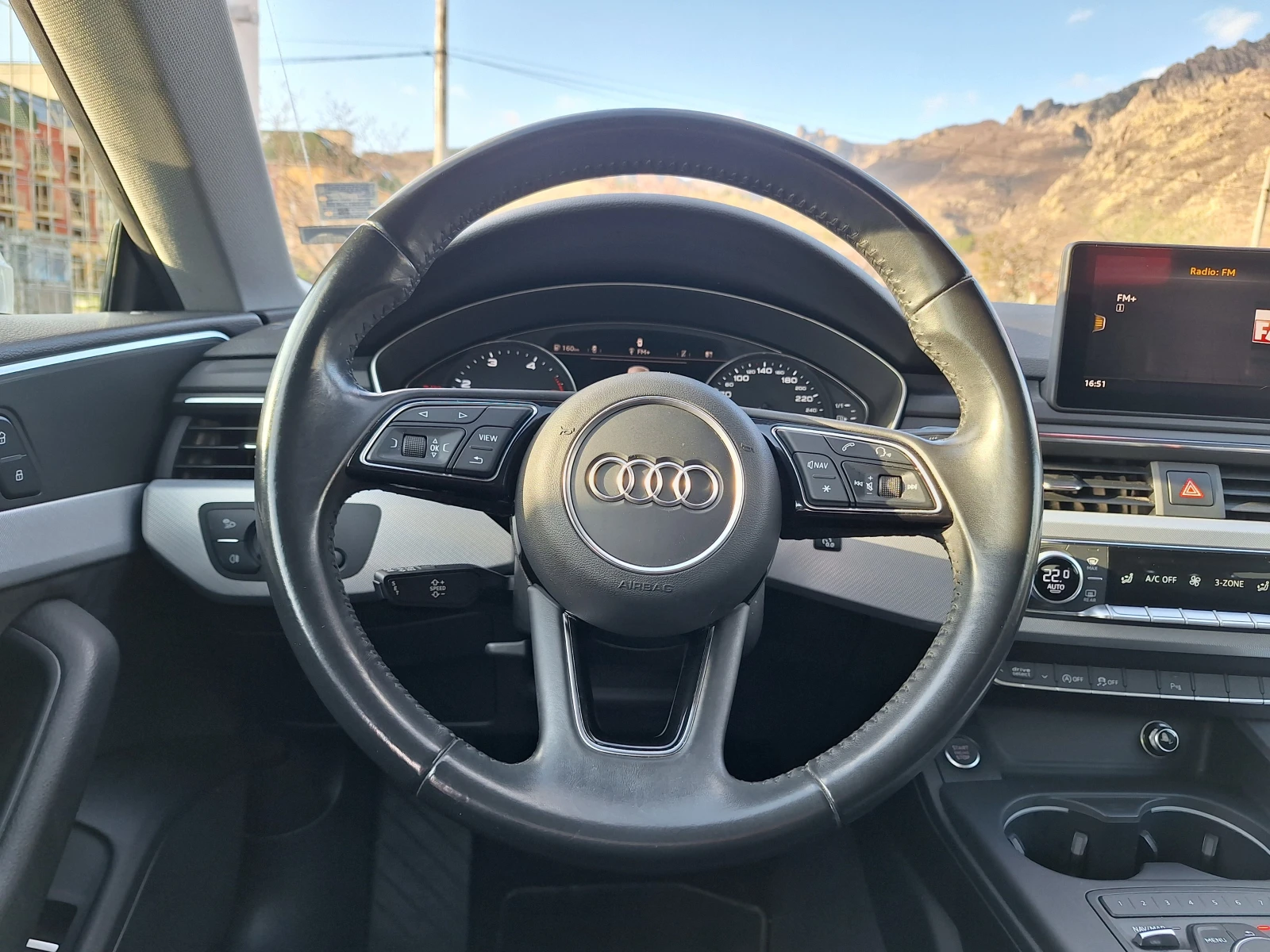 Audi A5 2.0 TDI       | Mobile.bg   11