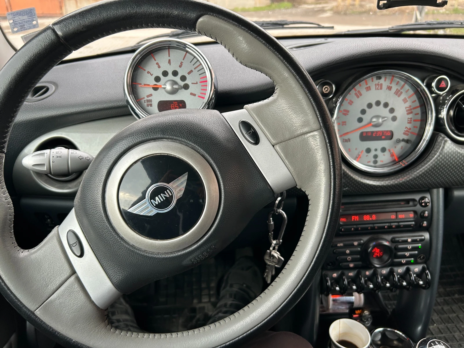 Mini One 1.6I | Mobile.bg   14