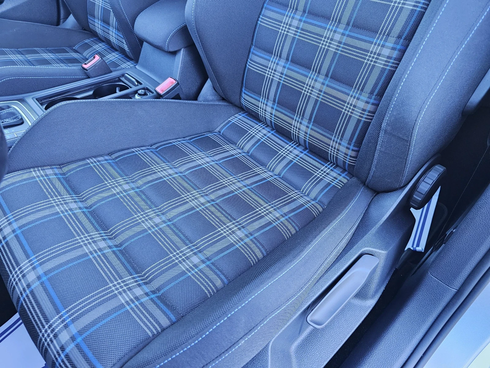 VW Golf 1.4GTE PLUG IN HIBRID DISTRONIK KAMERA | Mobile.bg   13