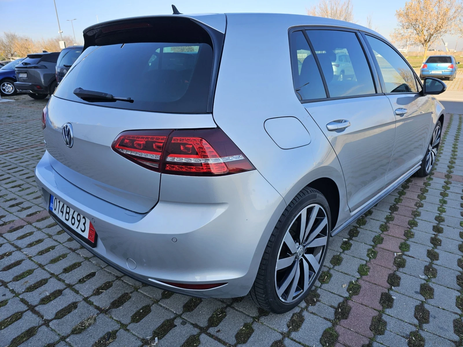 VW Golf 1.4GTE PLUG IN HIBRID DISTRONIK KAMERA - изображение 5