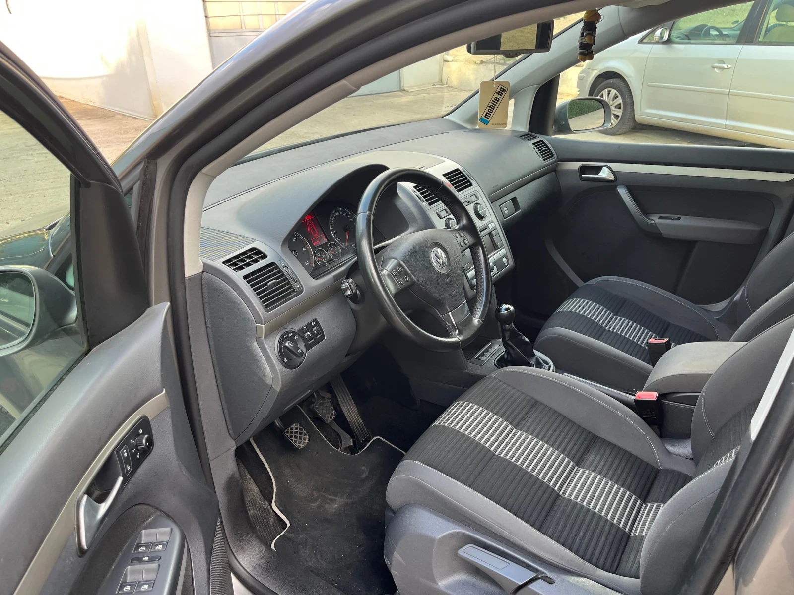 VW Touran 1.9TDI  - изображение 7