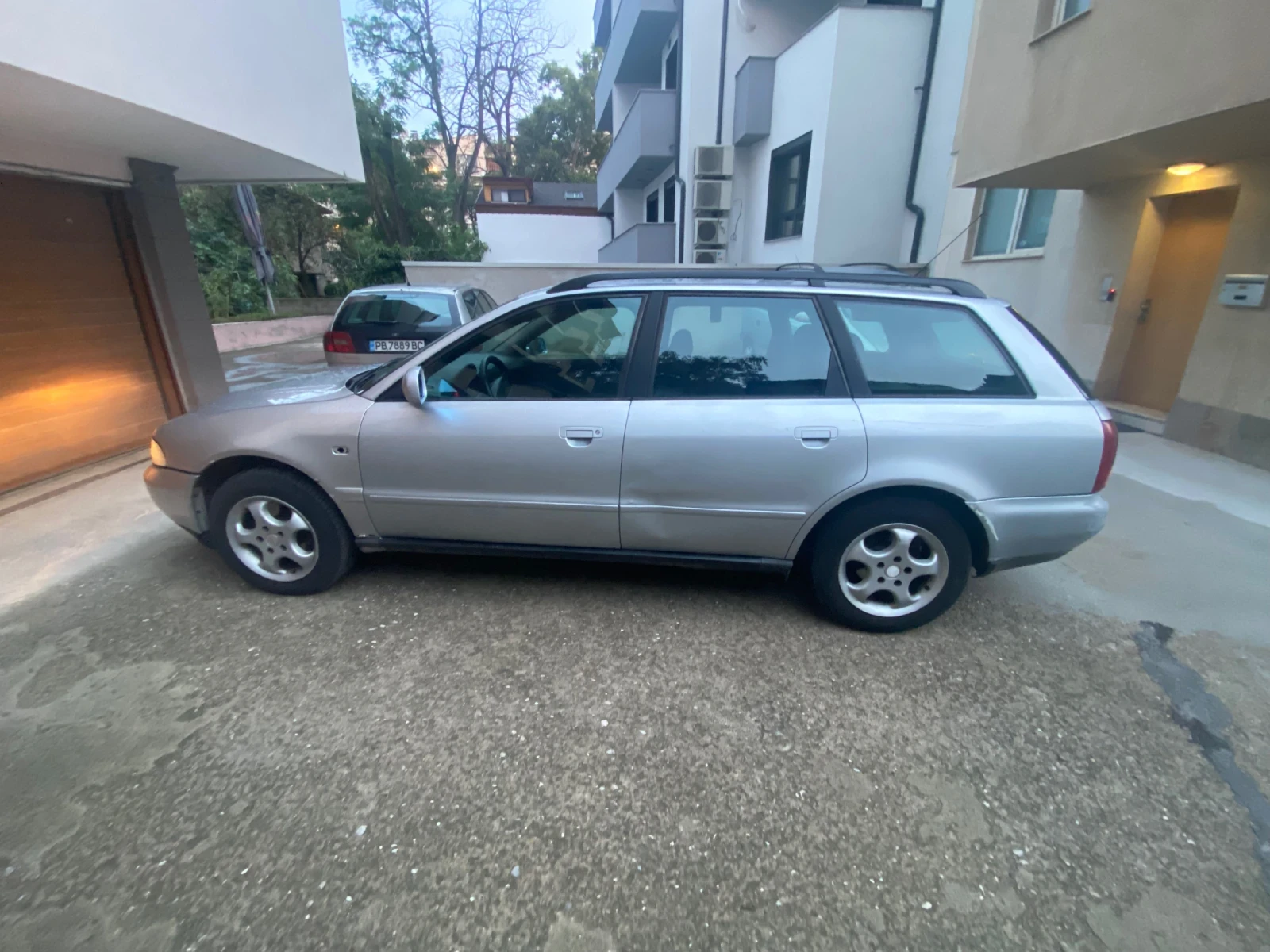 Audi A4  - изображение 4