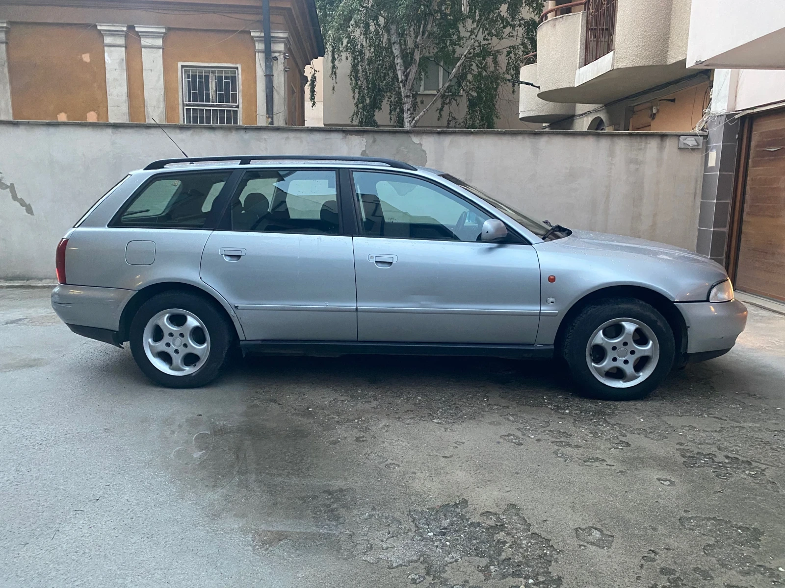 Audi A4  - изображение 3