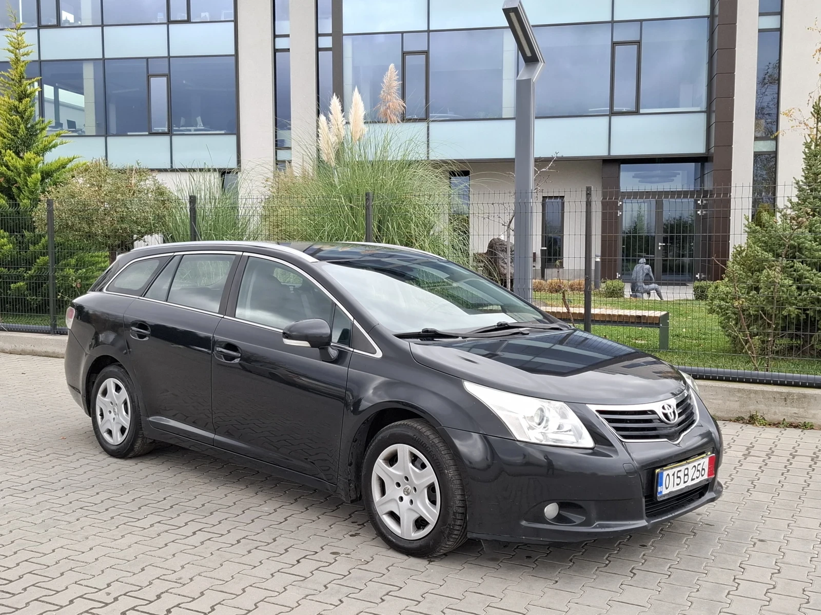 Toyota Avensis 2.0D4D* (126)* * EURO -5* * * HOB *  | Mobile.bg   3