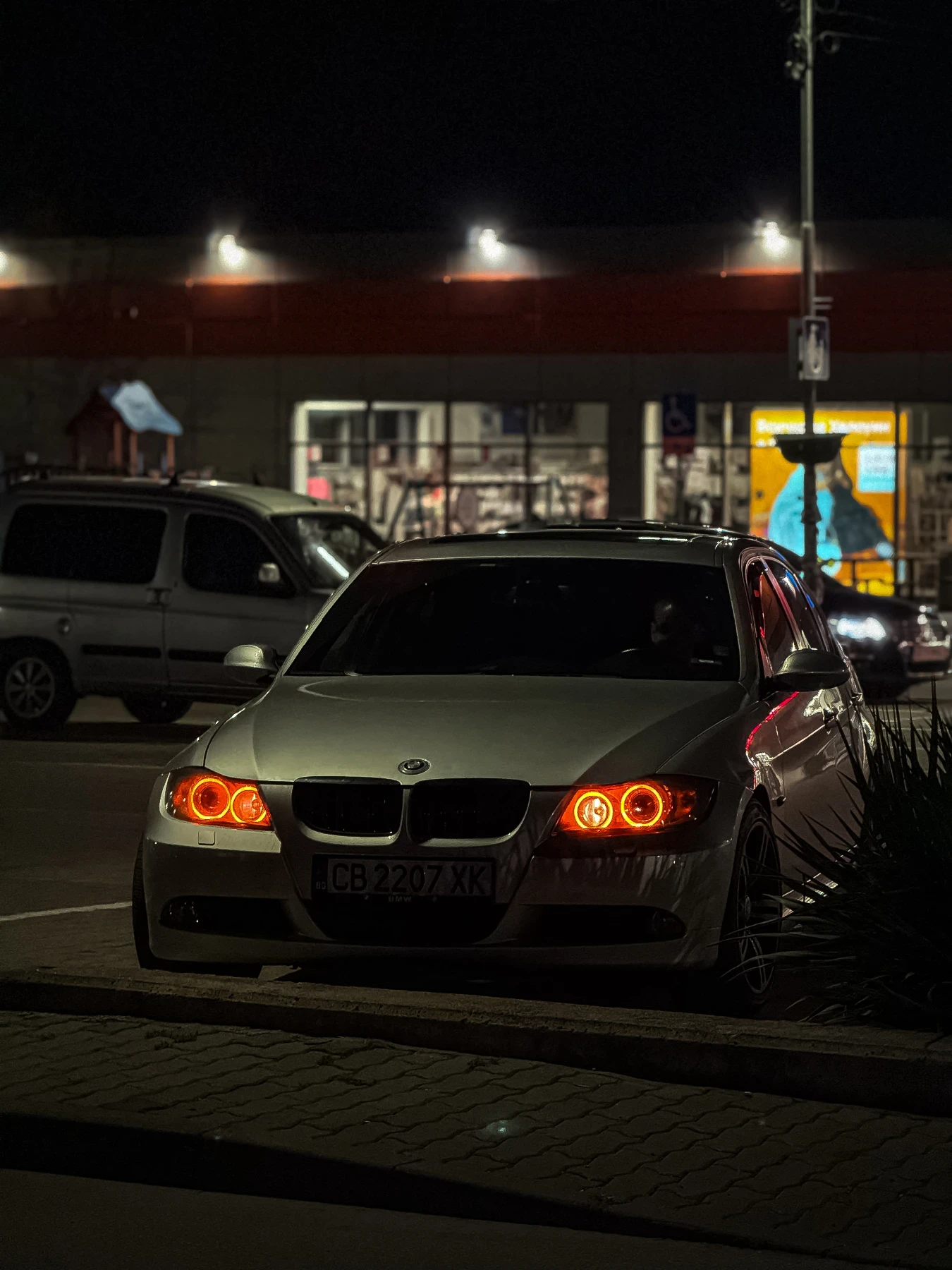 BMW 320  - изображение 3