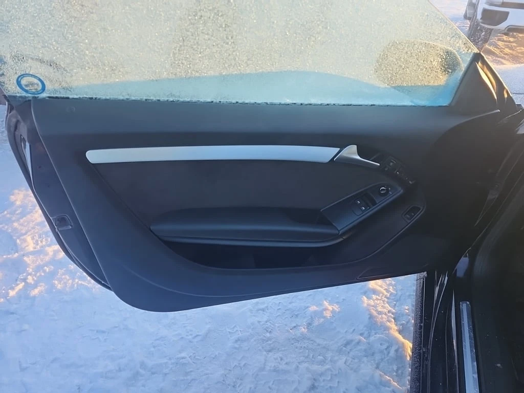 Audi A5 * 2.0L PREMIUM * CARFAX * ���� �� �� | Mobile.bg � ����������� 9