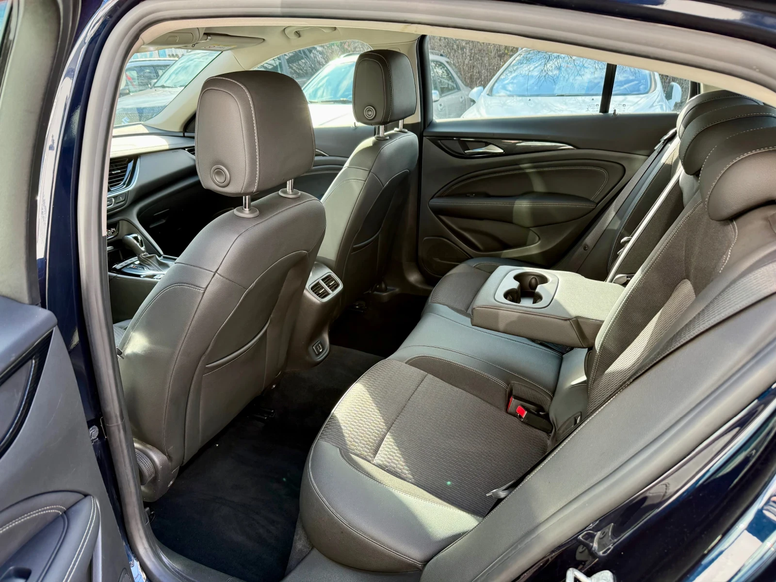Opel Insignia Turbo🇨🇭 | Mobile.bg � ����������� 15