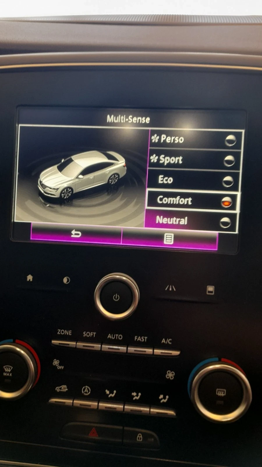 Renault Talisman 1.6dci 160к.с.автомат, снимка 12 - Автомобили и джипове - 53953177