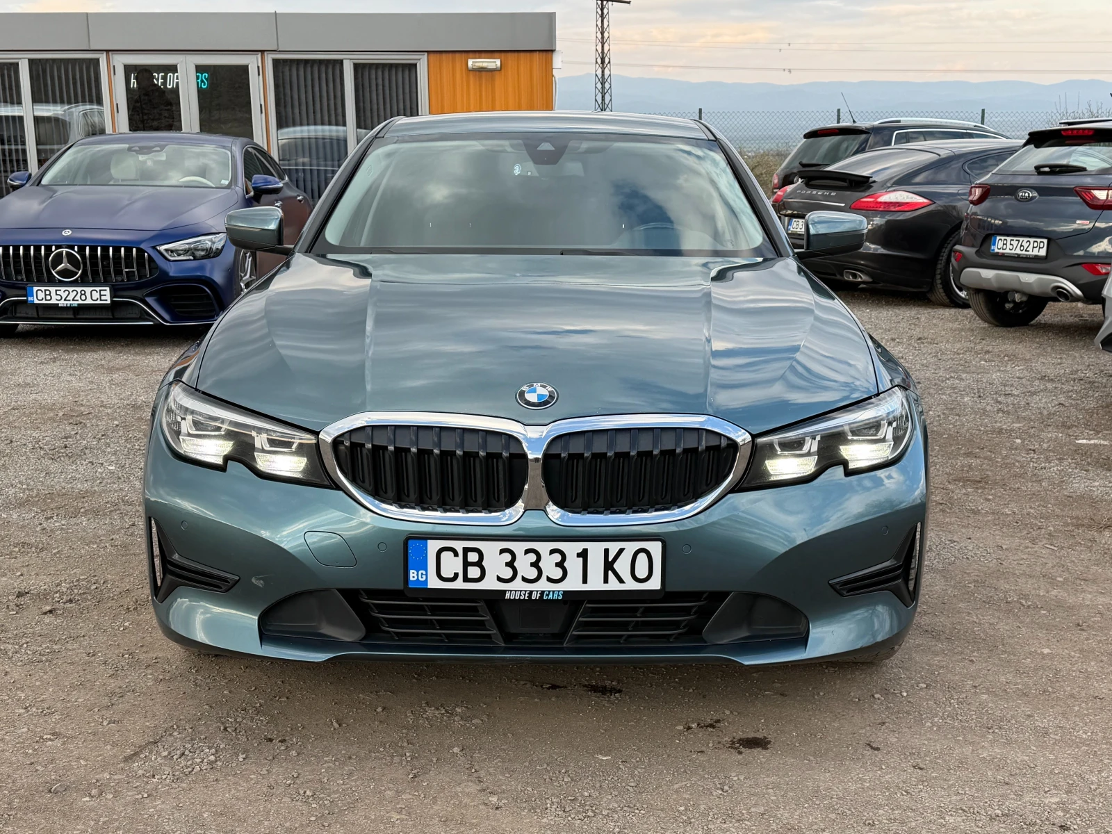 BMW 330 E Plug-in-Hybrid / ������� ������ / ������� | Mobile.bg � ����������� 2
