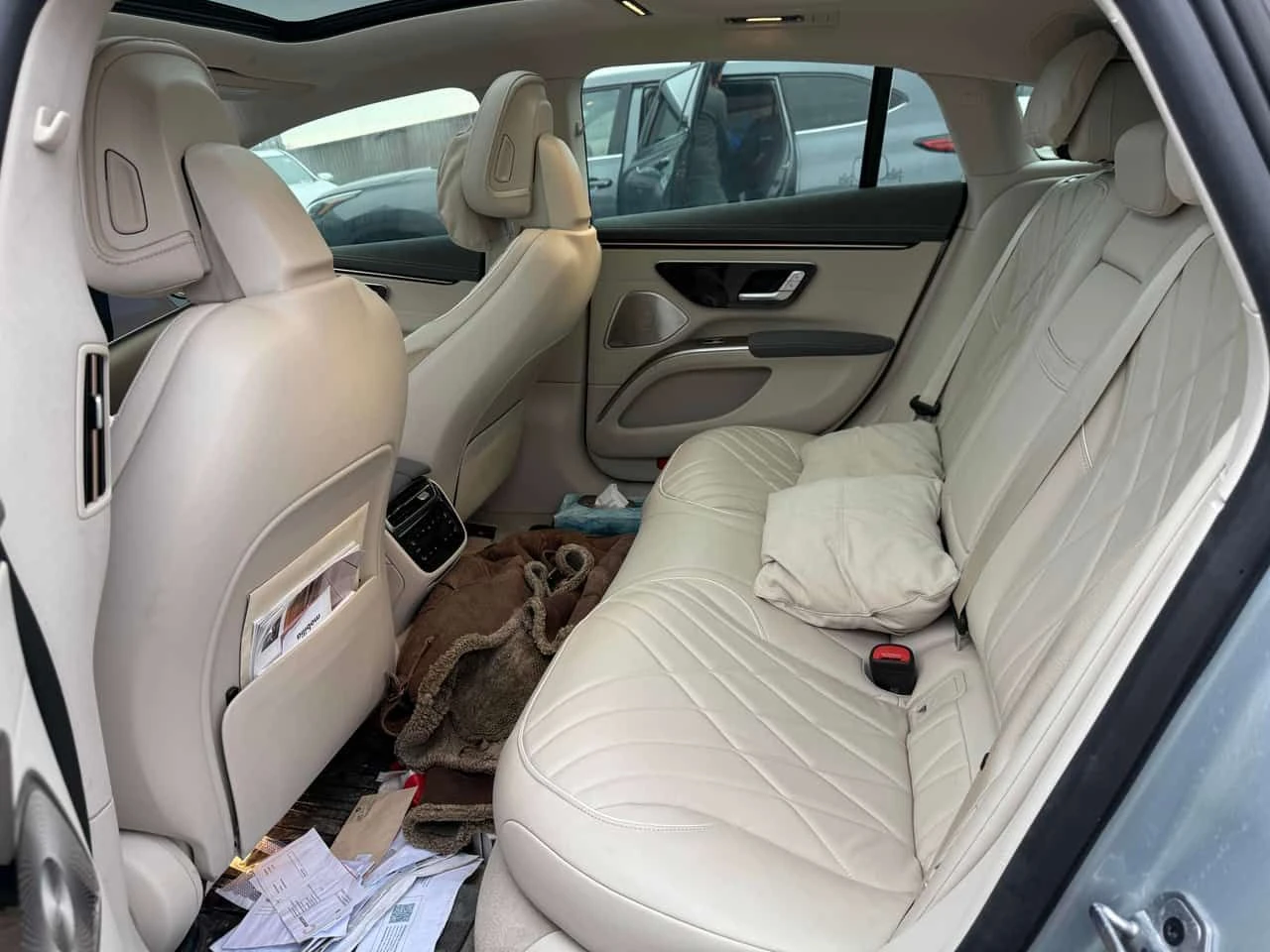 Mercedes-Benz EQS 580 * МАСАЖИ* ДИСТРОНИК* 360 КАМЕРА* , снимка 15 - Автомобили и джипове - 54152004