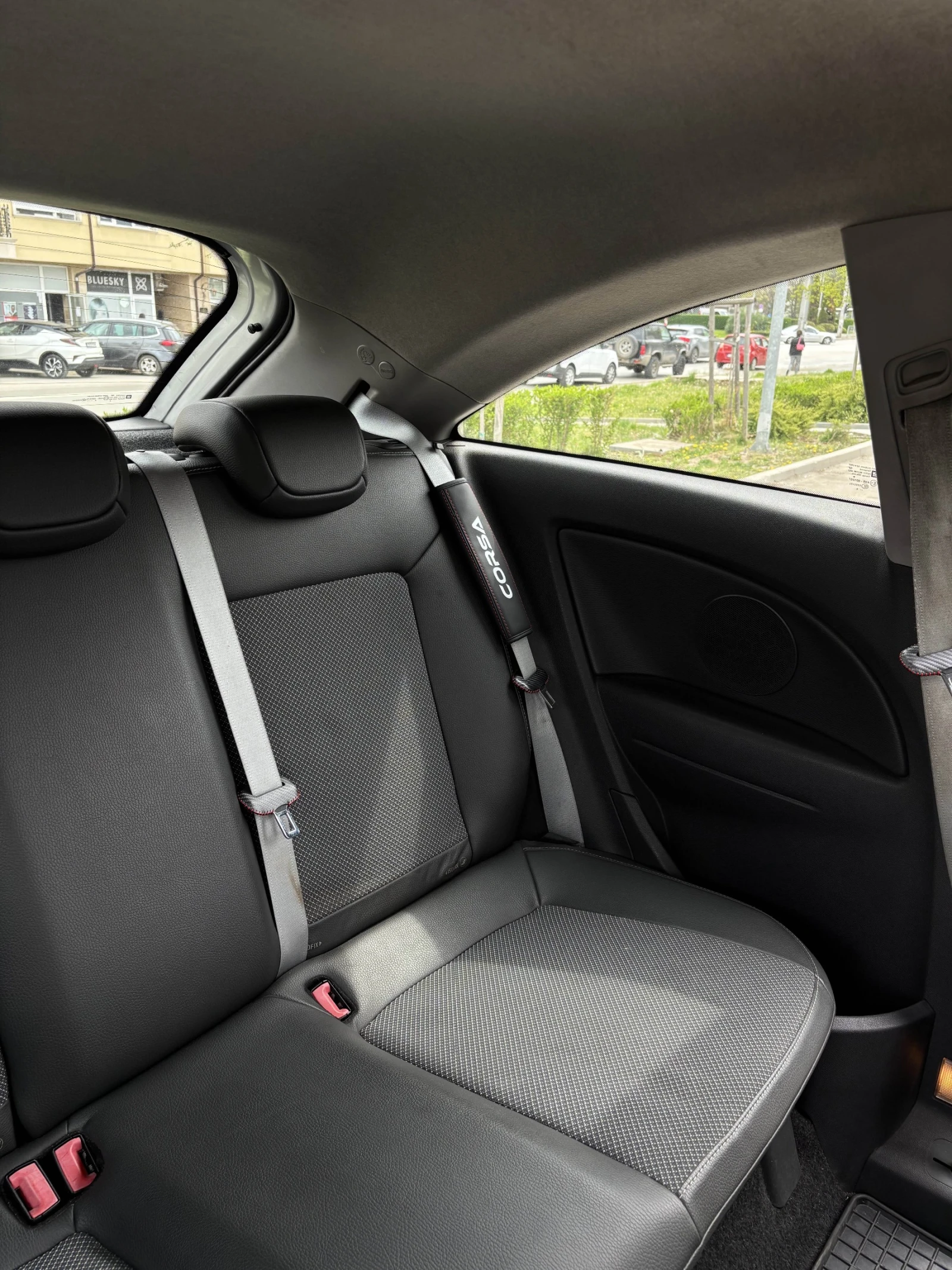 Opel Corsa, снимка 14 - Автомобили и джипове - 54259126