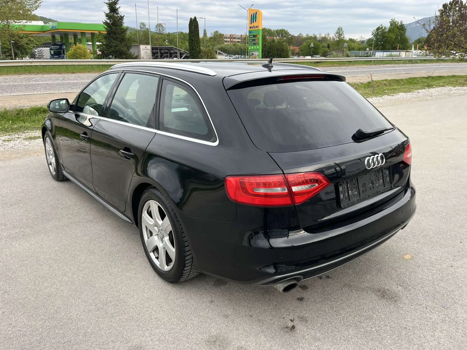 Audi A4 S-LINE 1.8TFSI 170�� QUATTRO NAVI ������ | Mobile.bg � ����������� 5