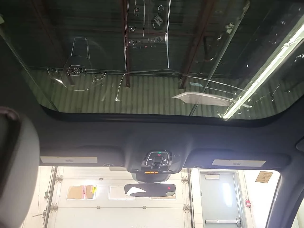 Audi A6 * Technik * CARFAX * БЕЗ ПЪРВОНАЧАЛНА ВНОСКА, снимка 10 - Автомобили и джипове - 55343825