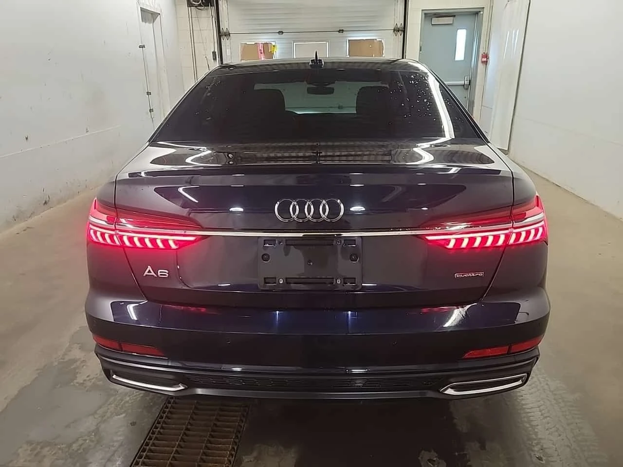 Audi A6 * Technik * CARFAX * БЕЗ ПЪРВОНАЧАЛНА ВНОСКА, снимка 3 - Автомобили и джипове - 55343825