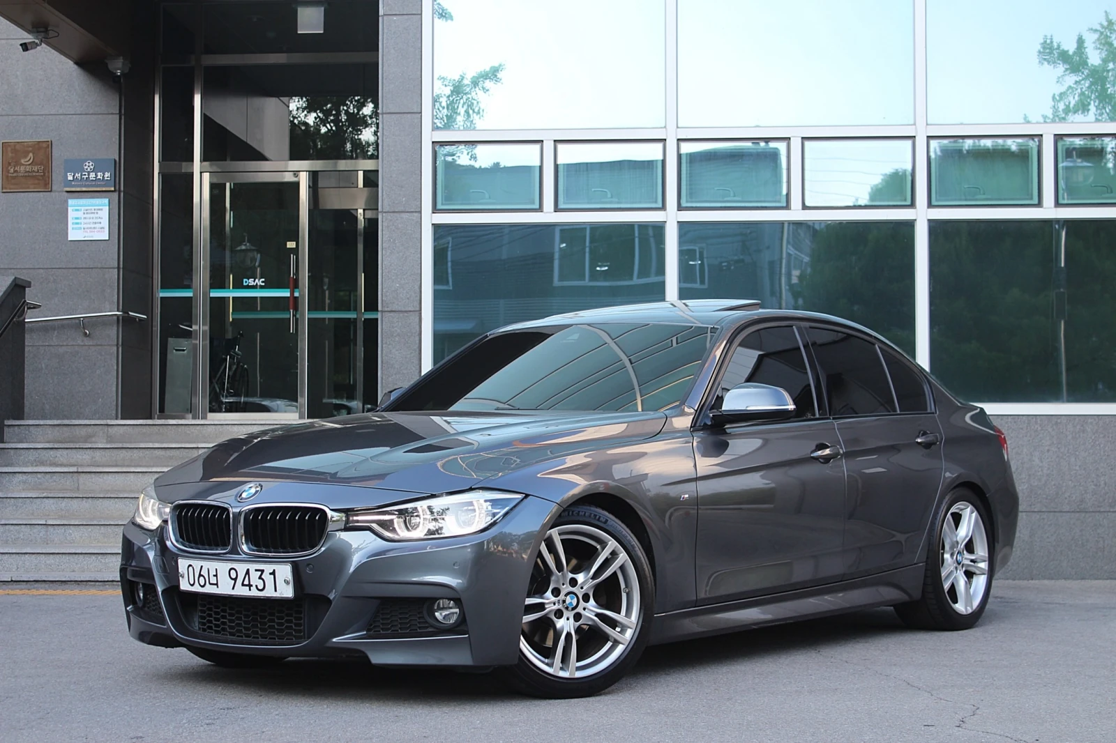 BMW 330 М ПАКЕТ/ПОДГРЕВ/ШИБЕДАХ/ПАМЕТ/HUD/
