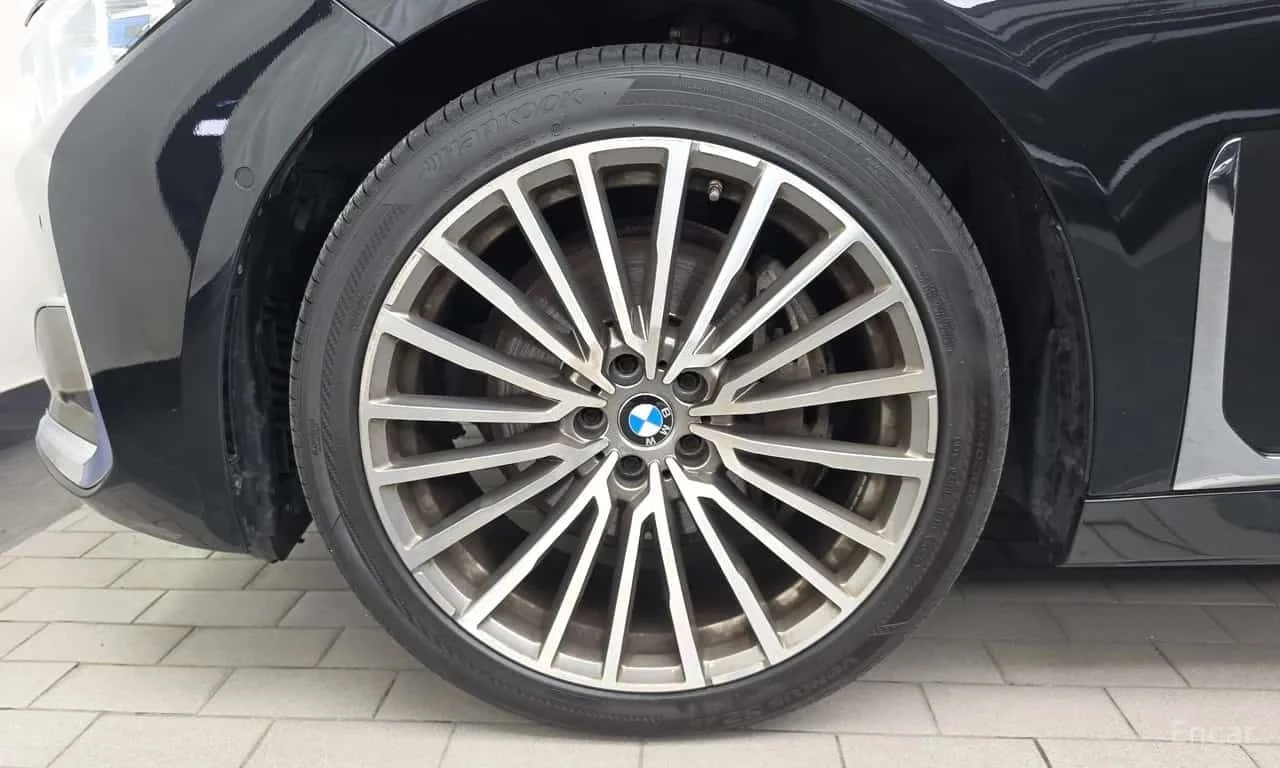 BMW 740 Ld xDrive Design Pure Excellence | АВТОФИНАНСИРАНЕ, снимка 5 - Автомобили и джипове - 56167414