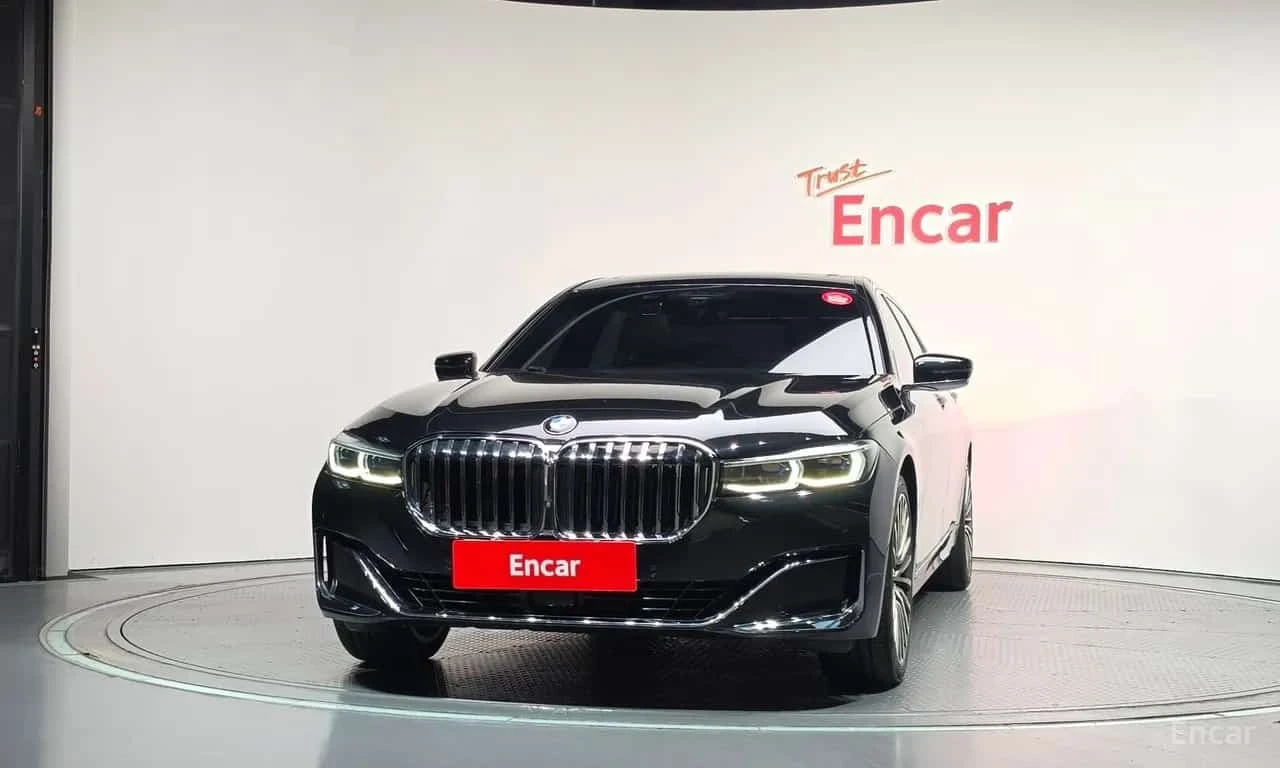 BMW 740 Ld xDrive Design Pure Excellence | АВТОФИНАНСИРАНЕ, снимка 3 - Автомобили и джипове - 56167414