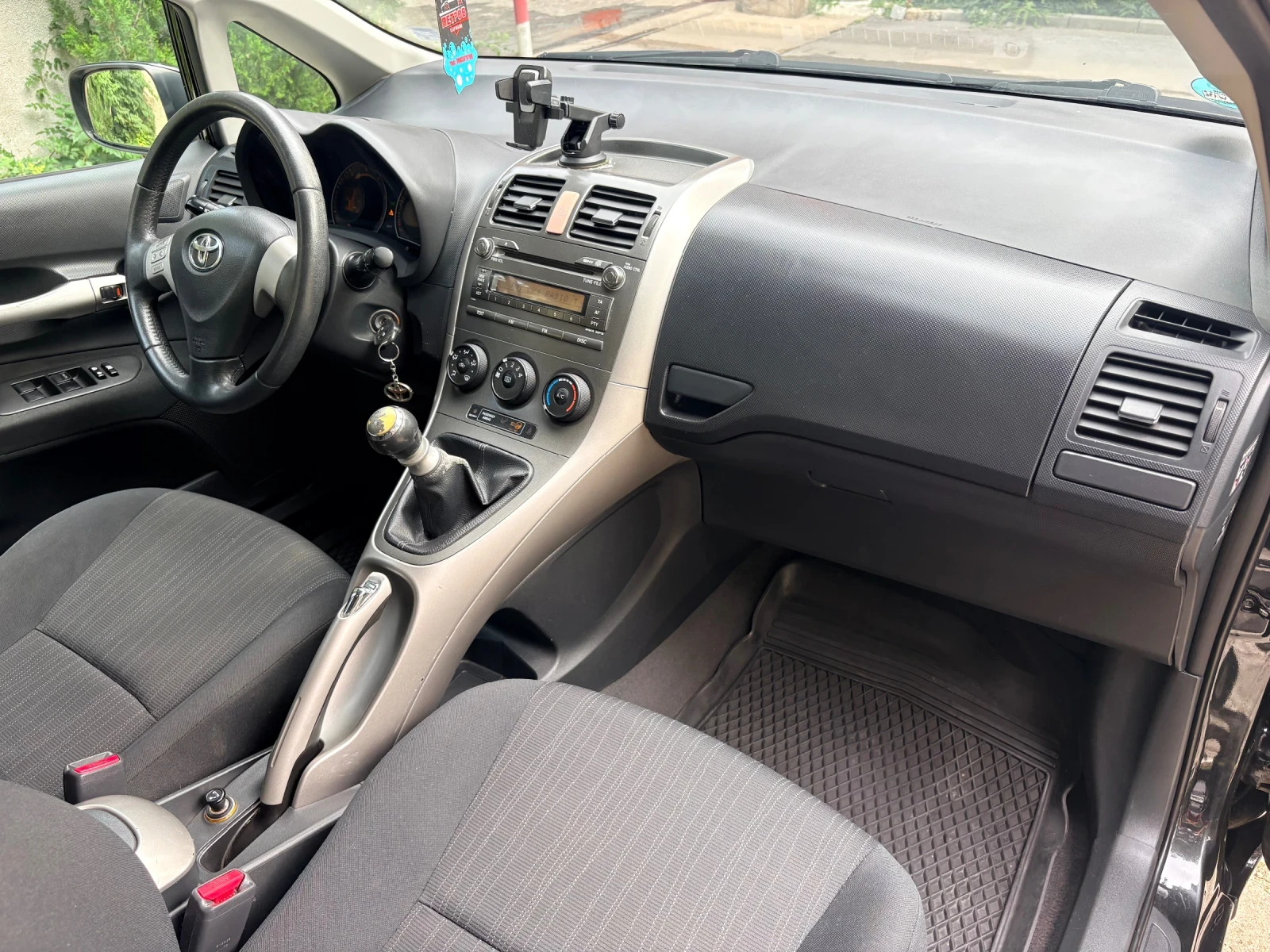 Toyota Auris 2.0 D4D 126 кс. 6 скорости, снимка 10 - Автомобили и джипове - 56172835