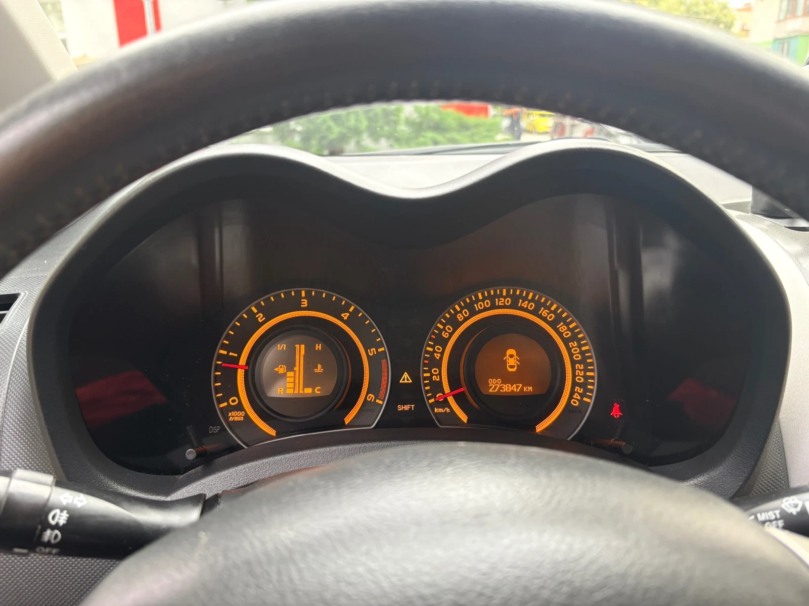 Toyota Auris 2.0 D4D 126 кс. 6 скорости, снимка 17 - Автомобили и джипове - 56172835