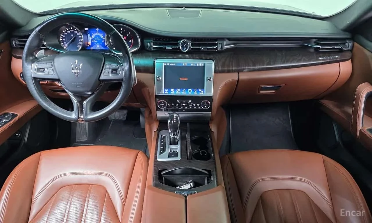 Maserati Quattroporte * 3.0 Diesel * Обдухване * Keyless * 90k km * , снимка 7 - Автомобили и джипове - 56232992