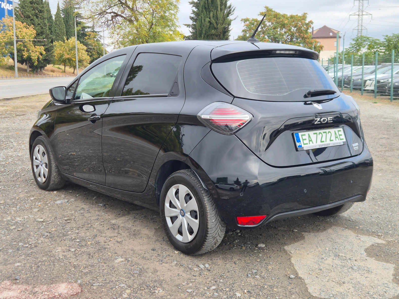 Renault Zoe 52kWh, снимка 3 - Автомобили и джипове - 56464015