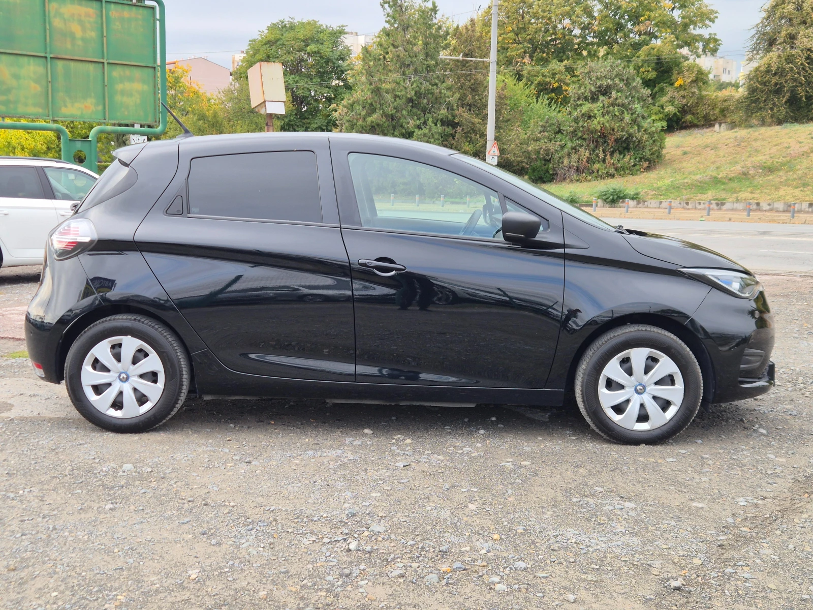 Renault Zoe 52kWh, снимка 6 - Автомобили и джипове - 56464015