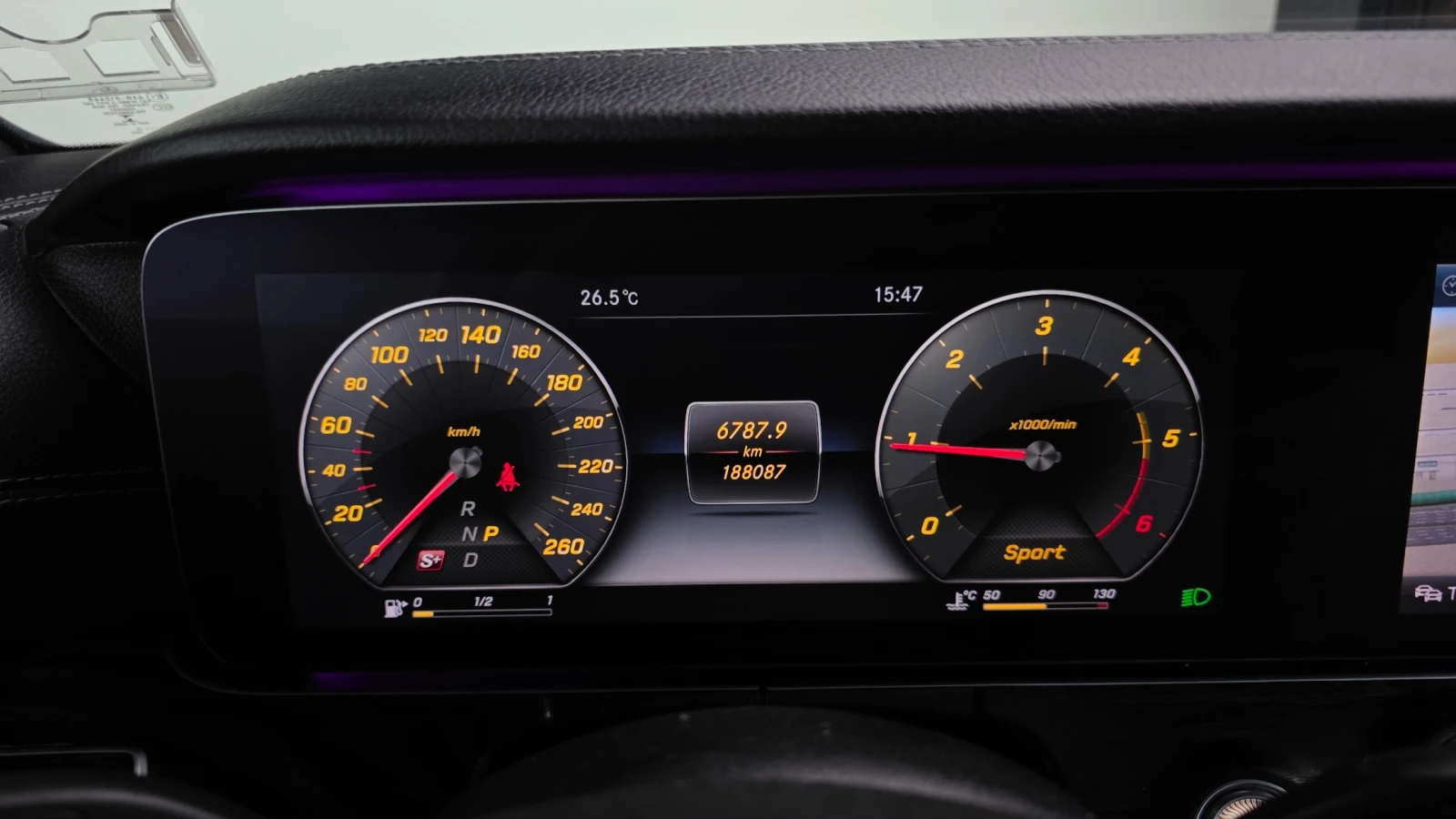 Mercedes-Benz E 220 2017 E220d Coupe* HUD* FULL DIGITAL | Mobile.bg � ����������� 5
