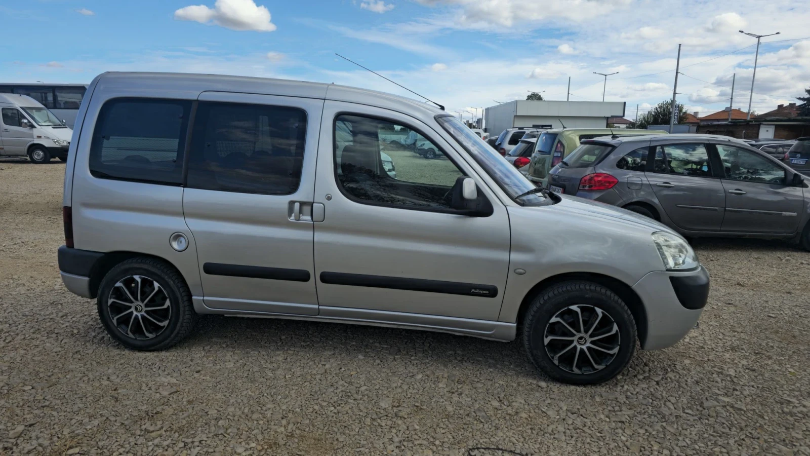 Citroen Berlingo 2.0 HDI, снимка 2 - Автомобили и джипове - 56598956