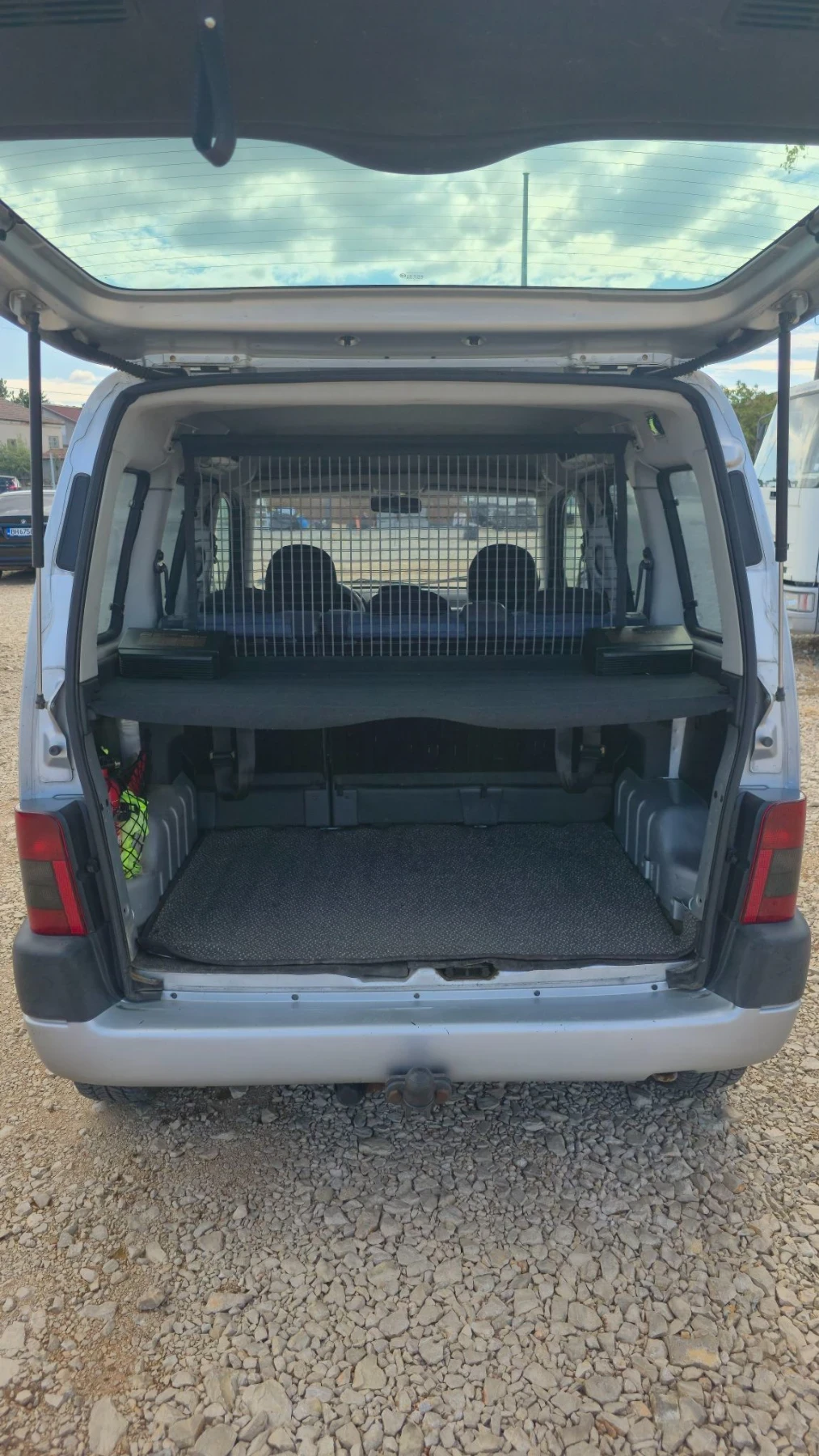 Citroen Berlingo 2.0 HDI, снимка 5 - Автомобили и джипове - 56598956