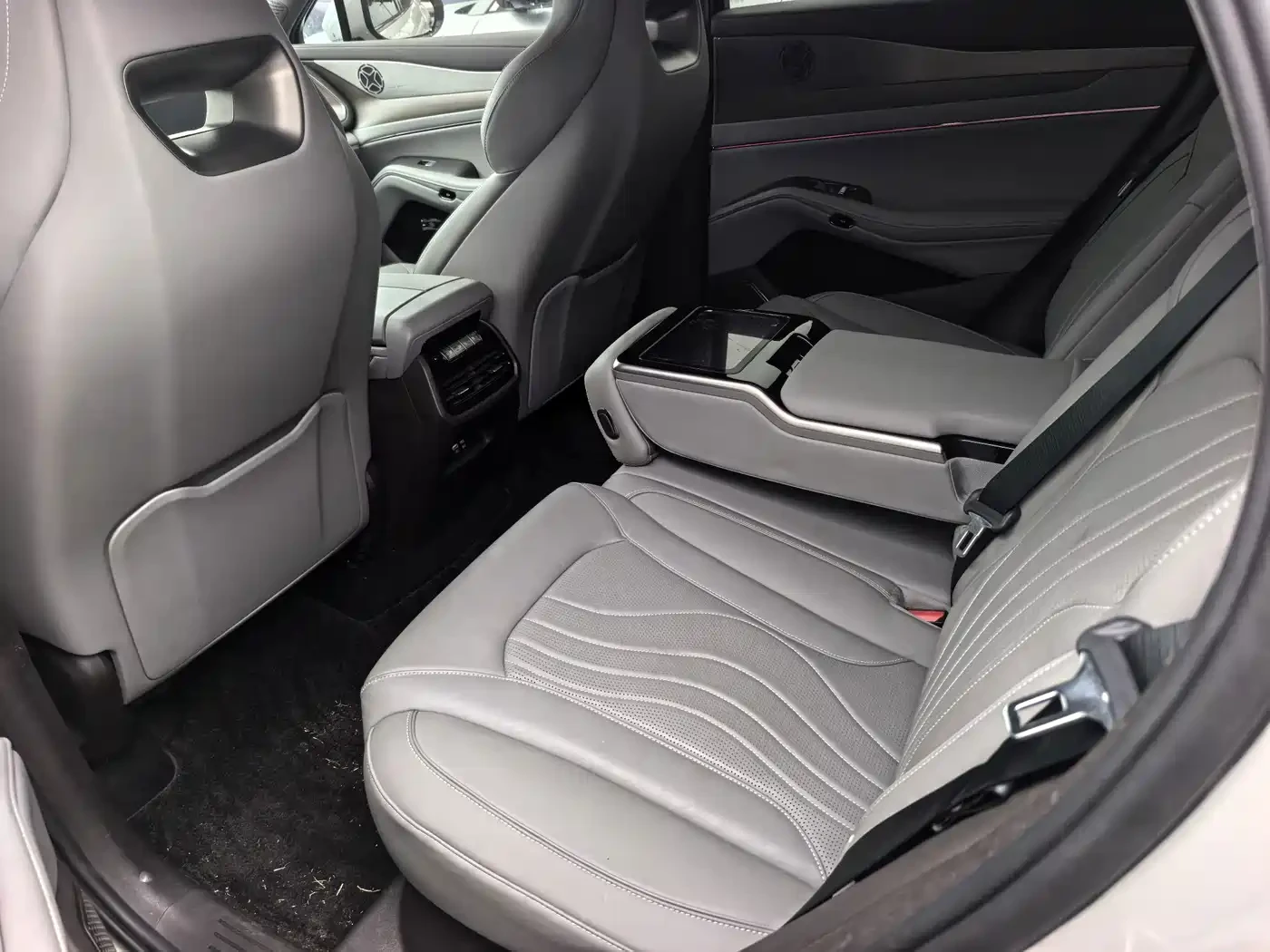 Denza N7 630 4WD Intelligent Drive Ultra Edition* ������ �� | Mobile.bg � ����������� 7